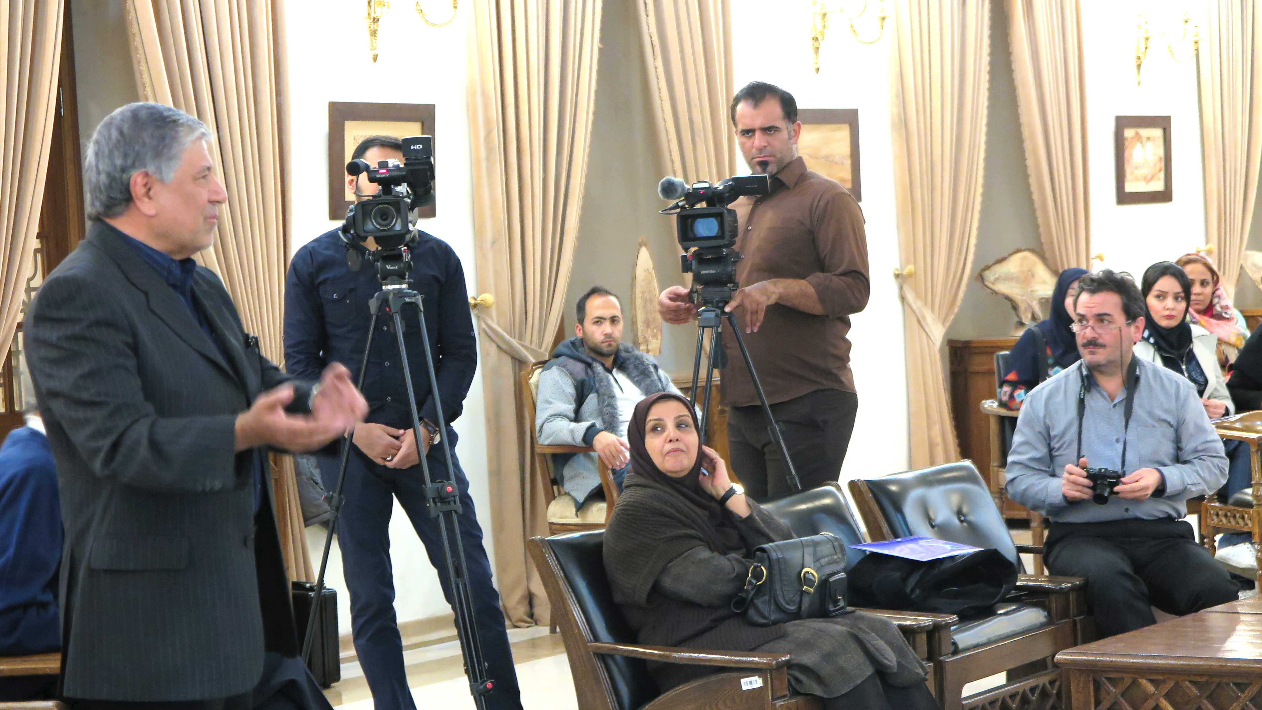 میدان مشق 16